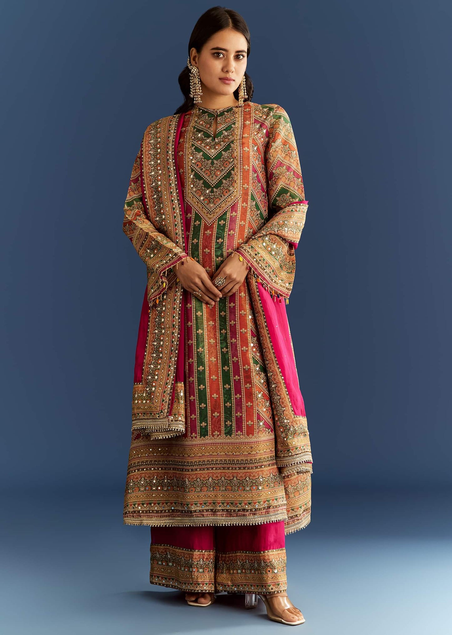 Set For Men With Mirror And Thread Work